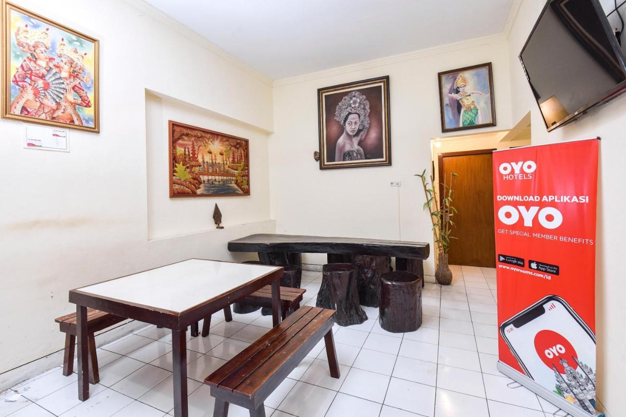 Oyo 348 Hotel Dieng Permai Yogyakarta Exterior foto